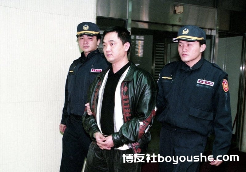 陈盈助早期涉军火走私案被判刑8年